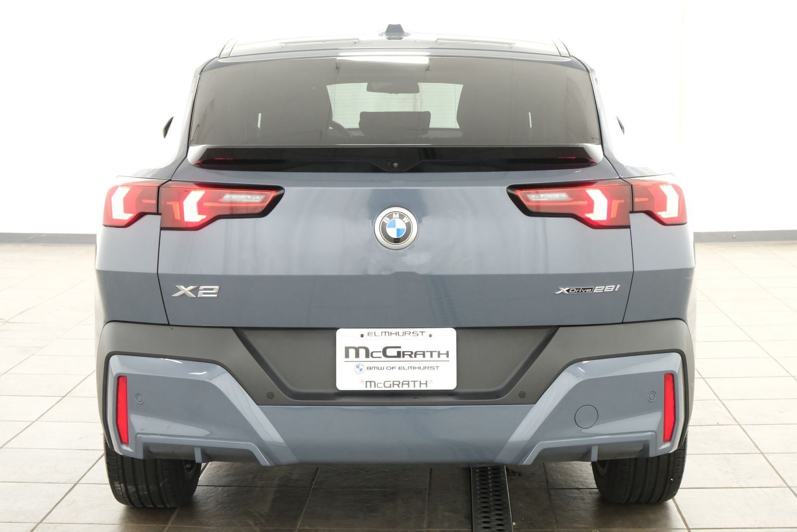 Certified Used 2025 Storm Bay Metallic BMW xDrive28i image 4