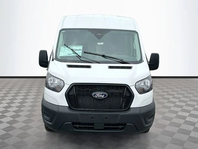 New 2026 Oxford White Ford Base image 2
