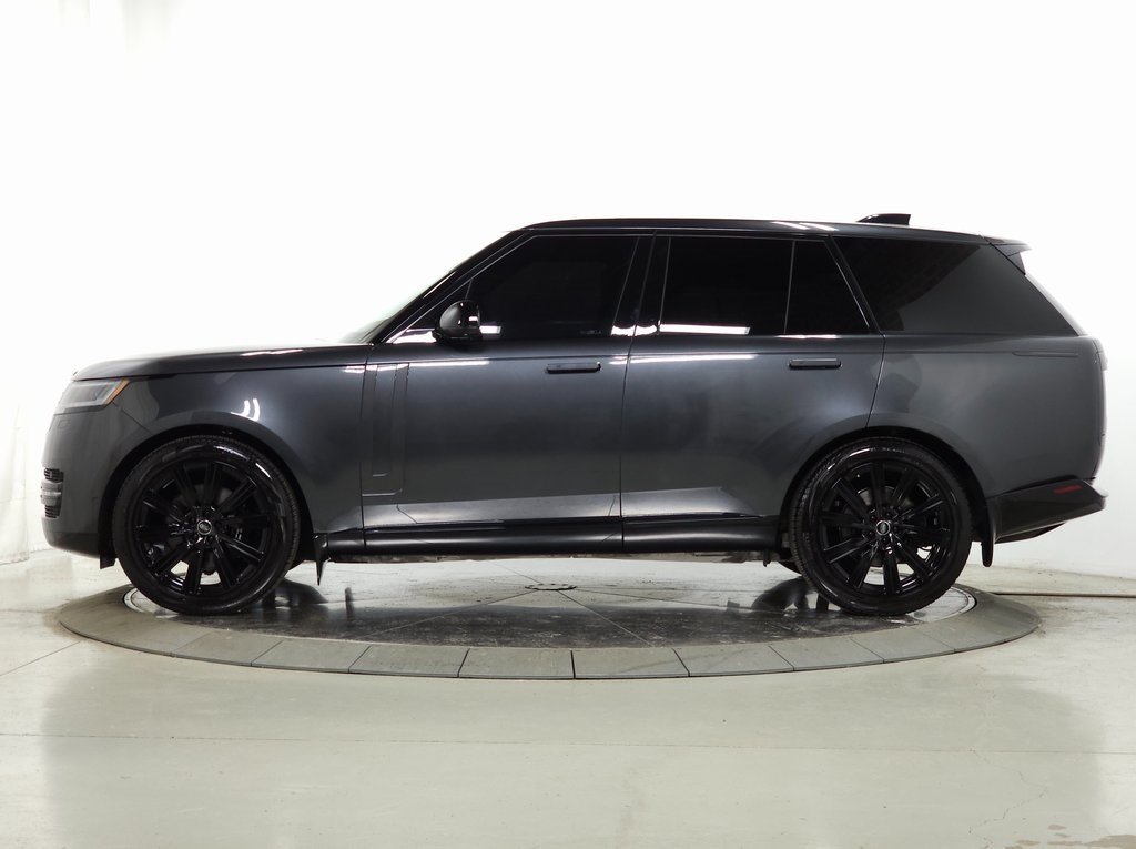 2025 LAND ROVER RANGE ROVER - Image 1