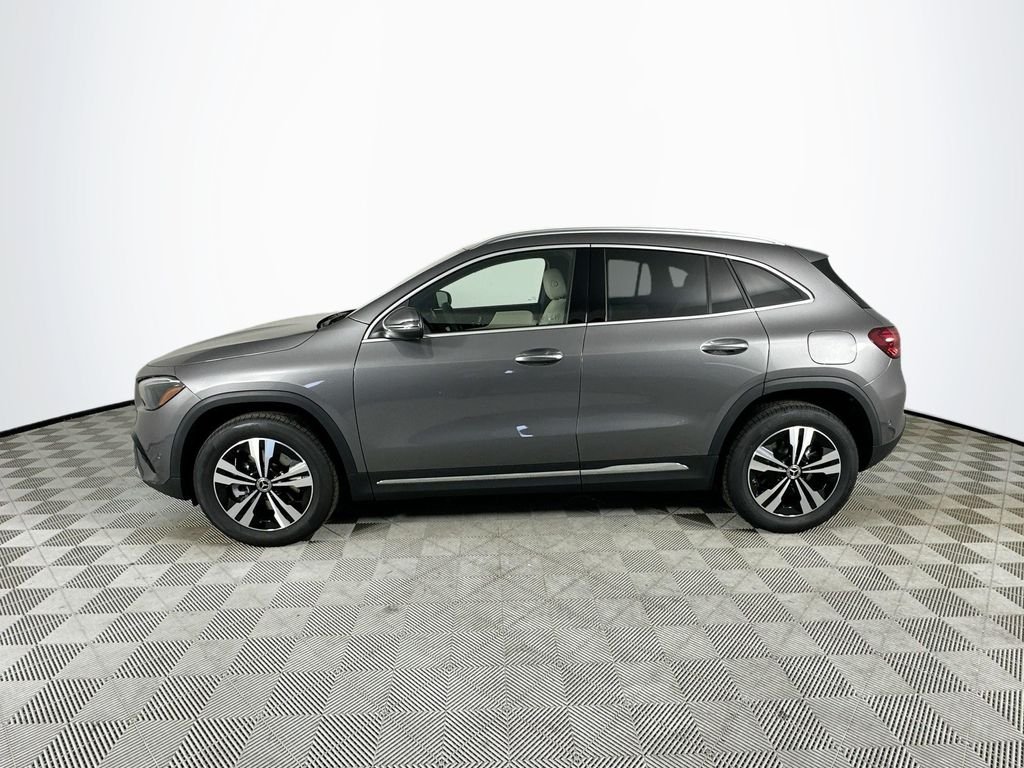 New 2026 Mountain Grey Metallic Mercedes-Benz GLA 250 image 4