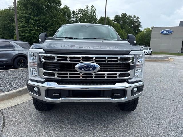New 2026 Carbonized Gray Metallic Ford XLT image 37