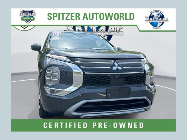 2025 Mitsubishi Outlander SE FWD SUV / Crossover Front-Wheel Drive