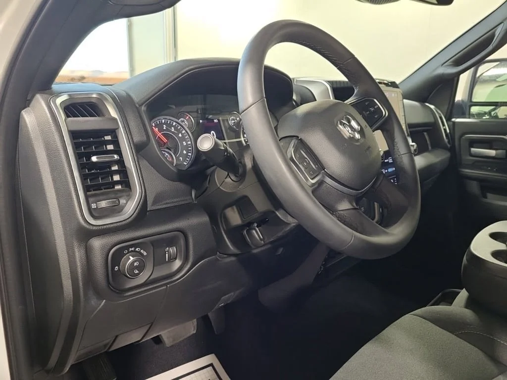 Used 2026 White Ram Big Horn image 6