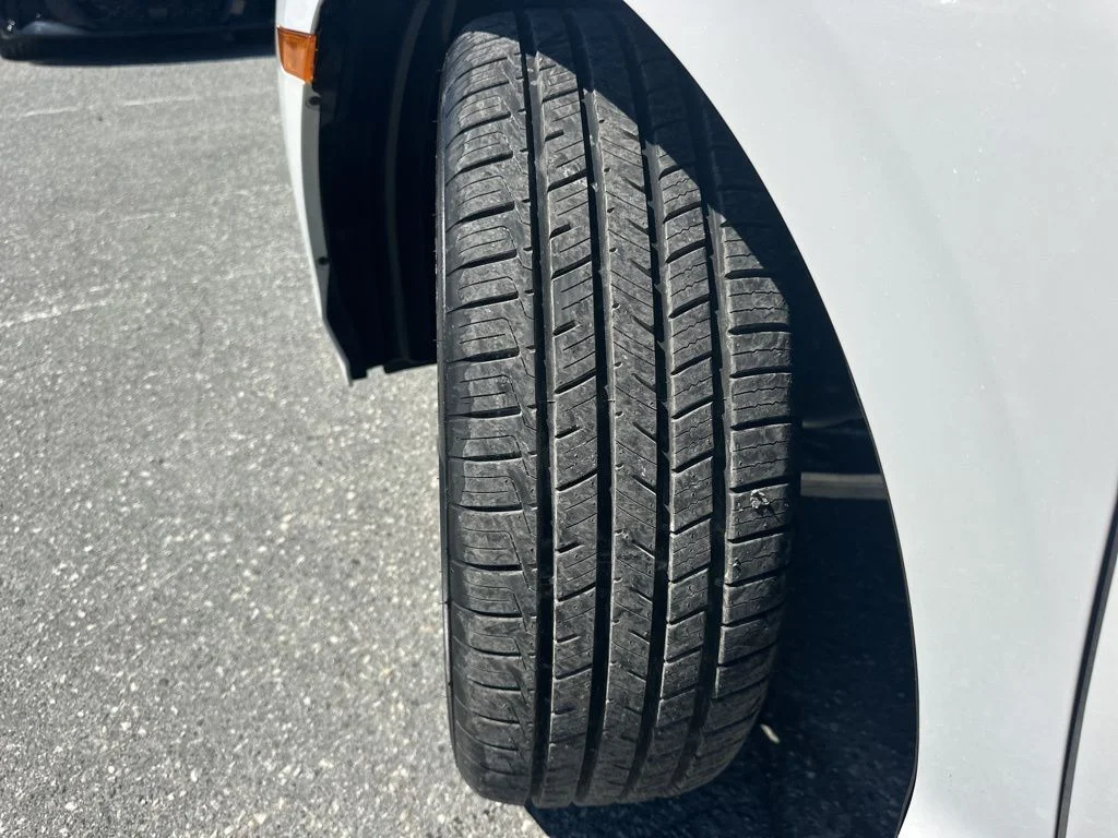 Used 2025 White Honda Sport-L image 34