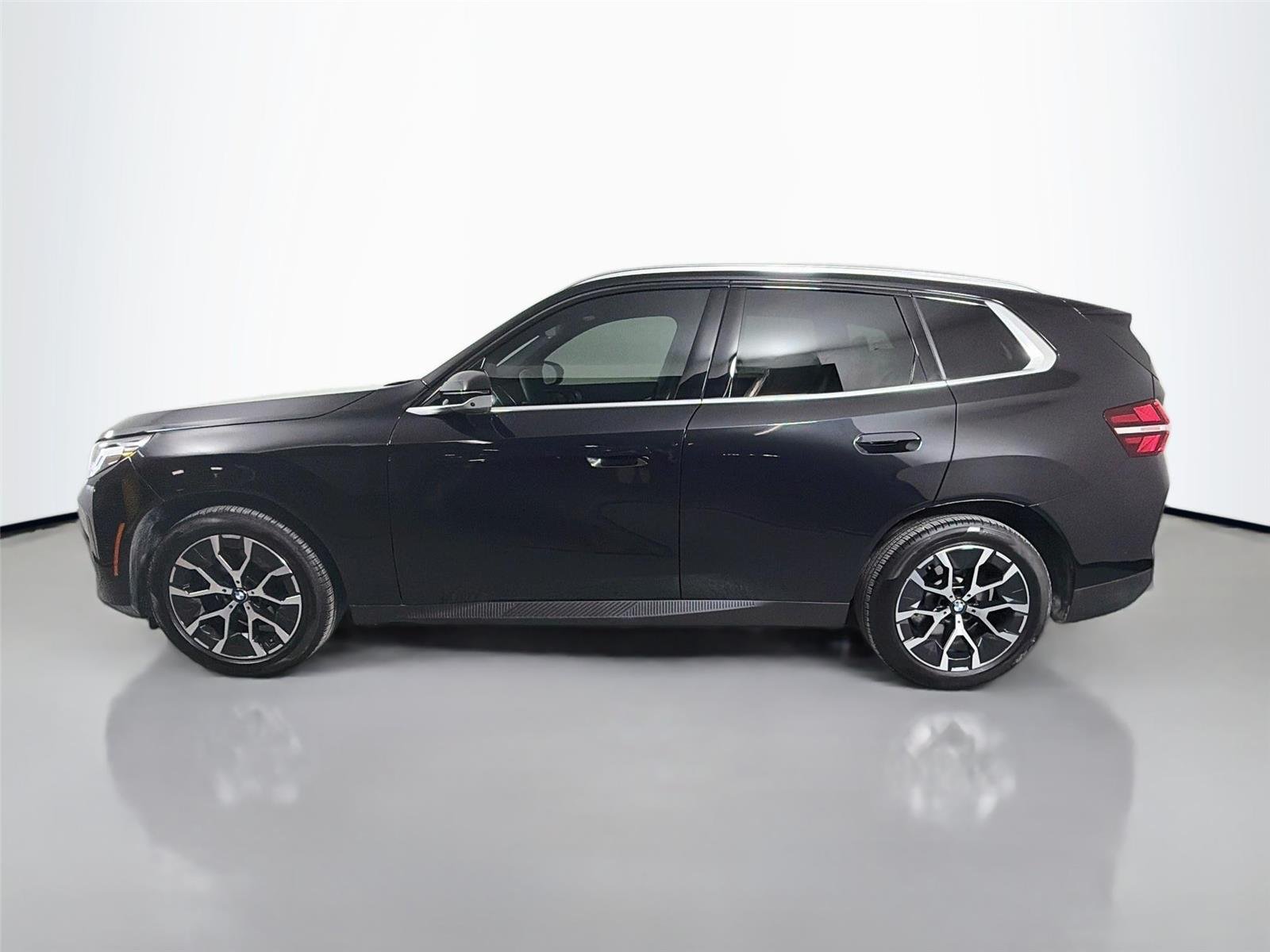 Certified Used 2026 Black Sapphire Metallic BMW 30 xDrive image 8