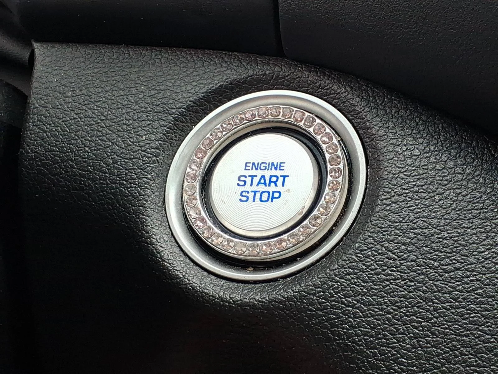 Used 2021 Red Crimson Hyundai Limited image 16
