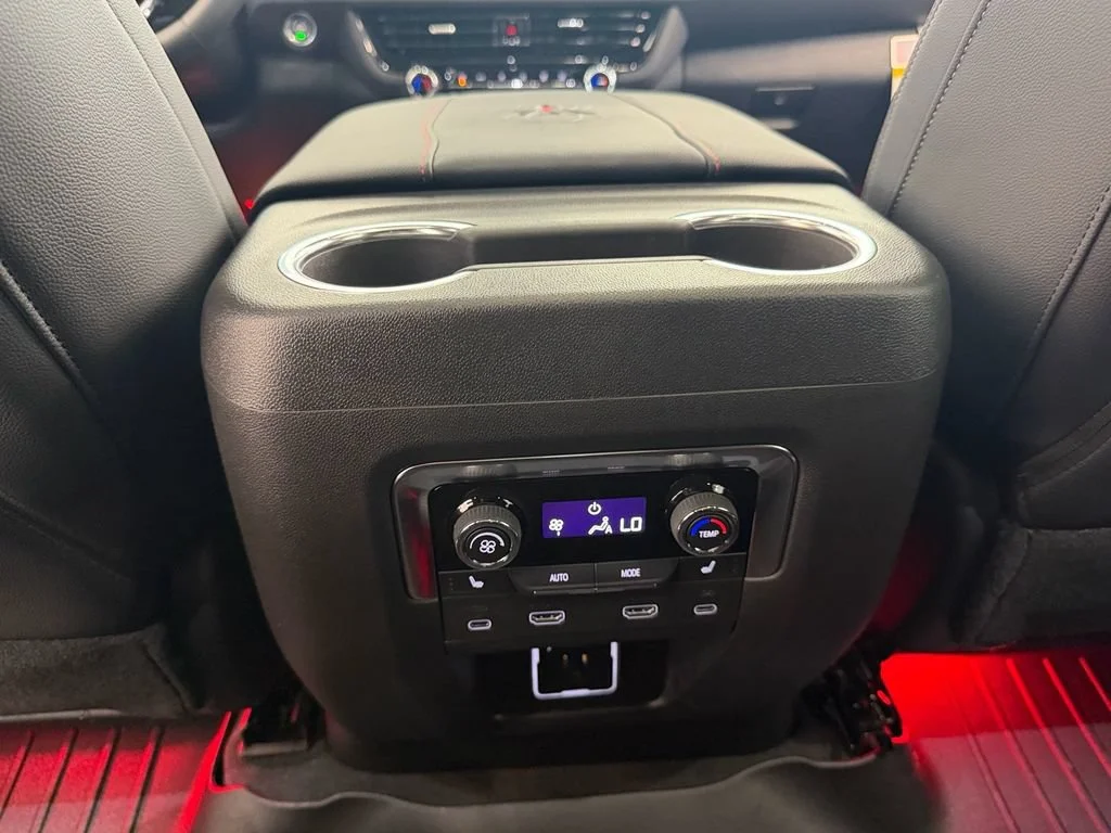 2026 Chevrolet Tahoe Premier - Photo 13