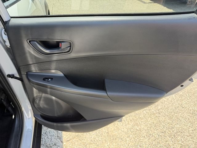 Used 2023 Silver Hyundai SEL image 17