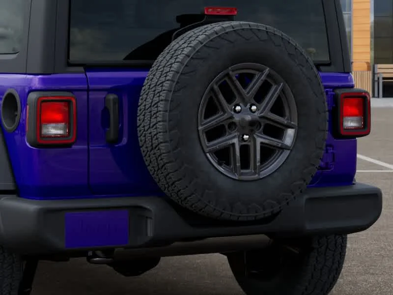 New 2026 Reign Jeep Sport S image 13