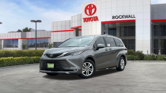 2026 Toyota Sienna Limited