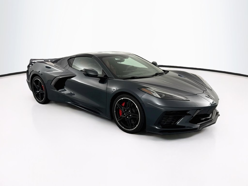 Used 2020 Gray Chevrolet Stingray image 3