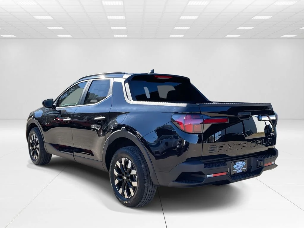 New 2026 Black Hyundai SEL image 4