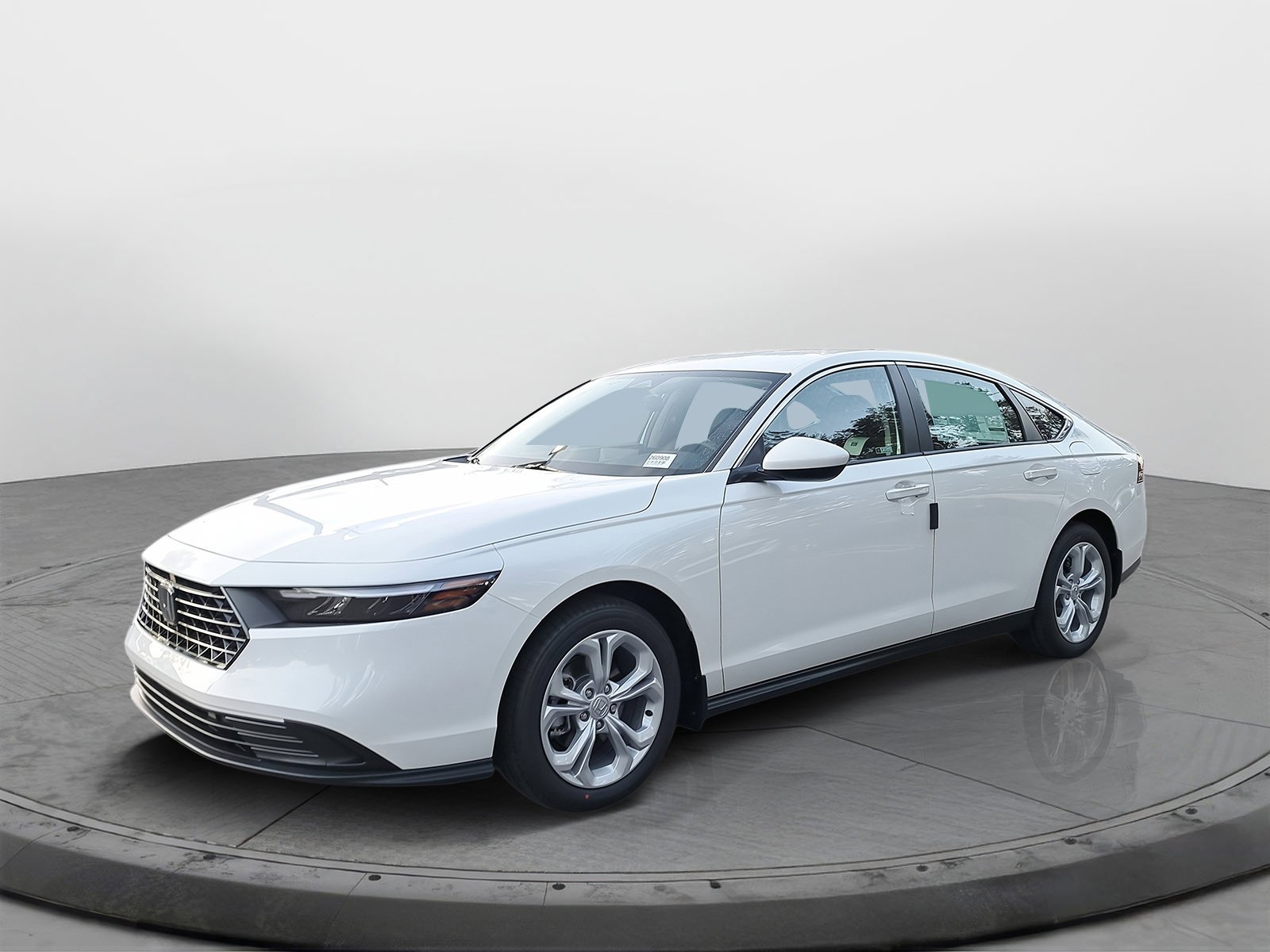New 2026 Platinum White Pearl Honda LX image 3