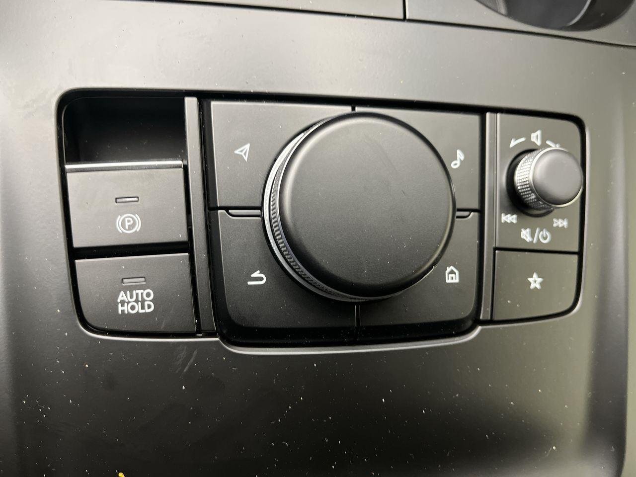 2026 Mazda CX-90 Select Package - Photo 17