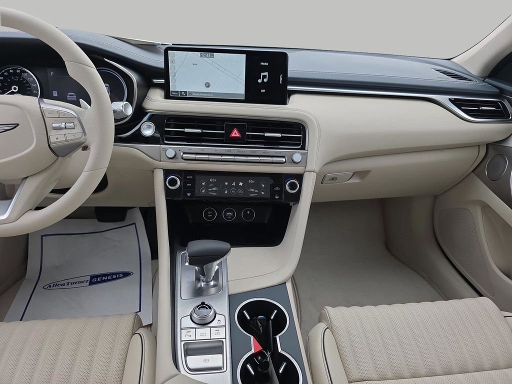 New 2026 White Genesis 2.5T PRESTIGE image 13