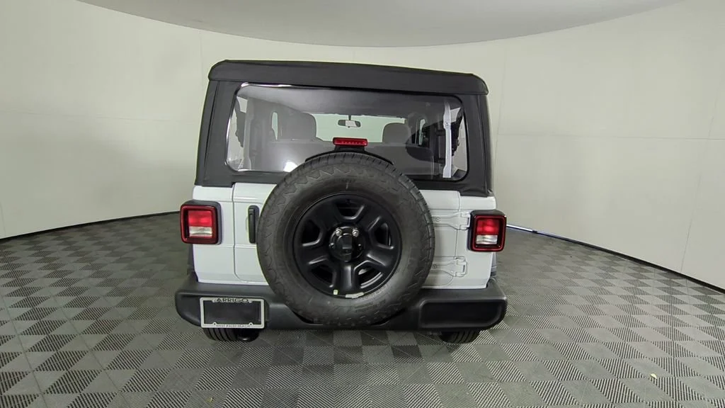 New 2026 Bright White Clear-Coat Exterior Paint Jeep Sport image 6