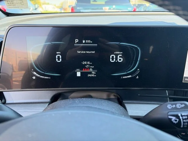 Used 2025 Gray Kia X-Line image 8