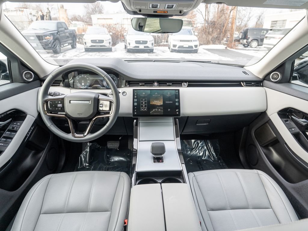 Certified Used 2025 White Land Rover S image 18