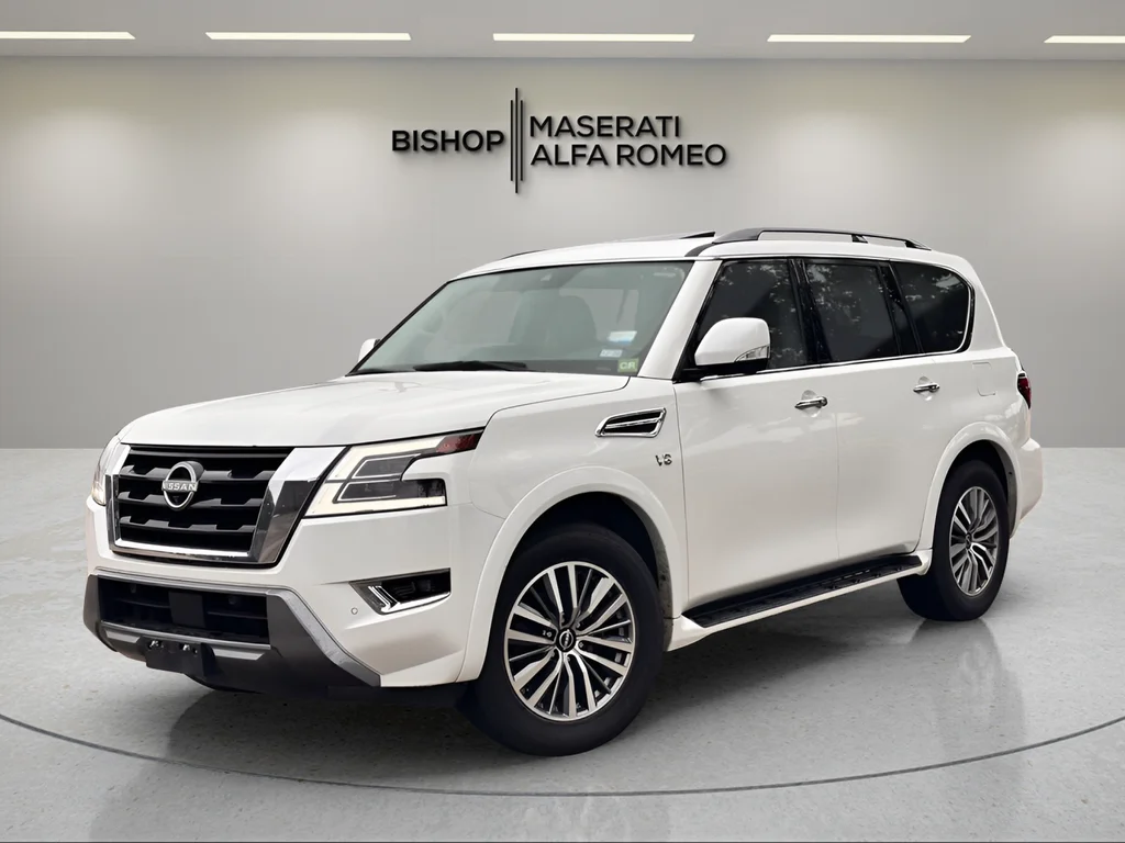 Used 2021 White Nissan SL image 3