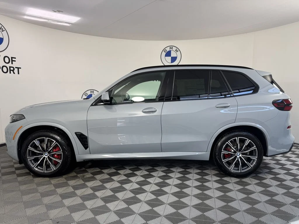 New 2026 Brooklyn Grey Metallic BMW xDrive40i image 8