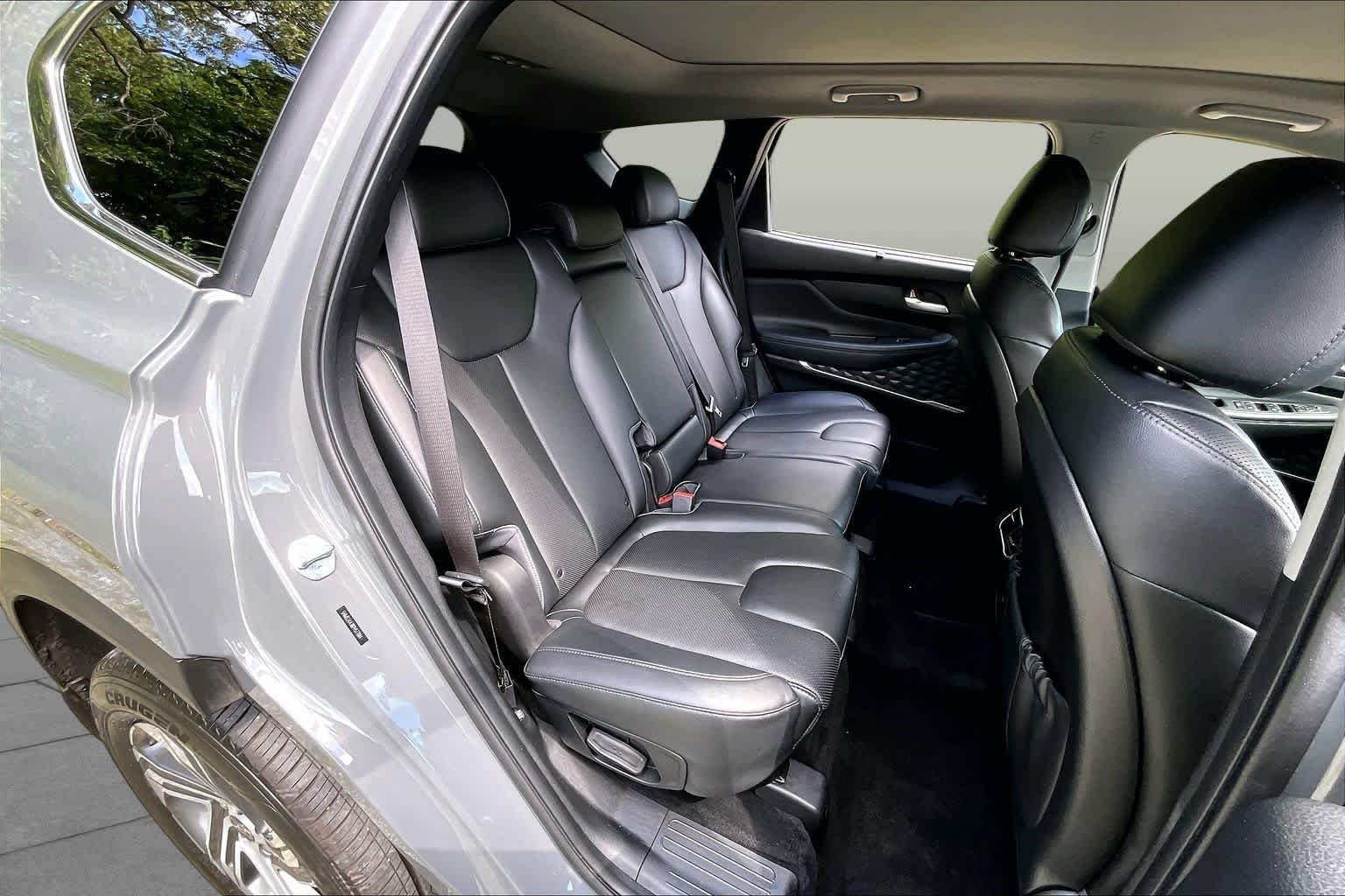 Used 2023 Hampton Gray Hyundai SEL image 21