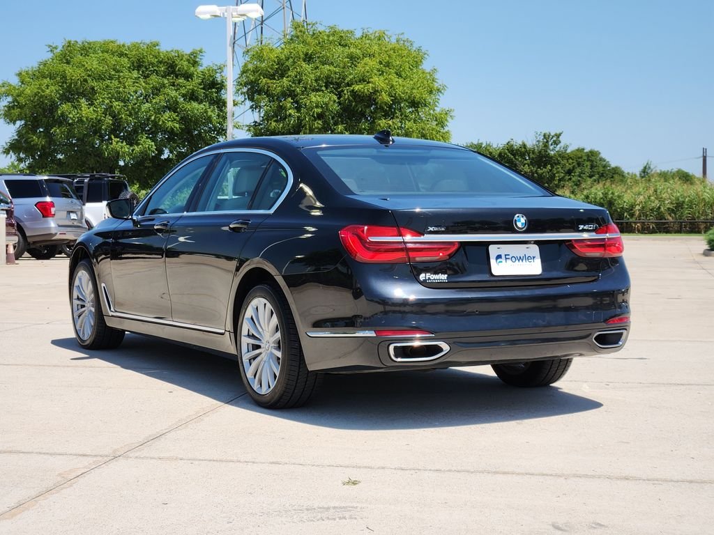 Used 2018 Black BMW 740i xDrive image 5