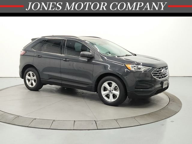 Used 2021 Gray Ford SE image 1