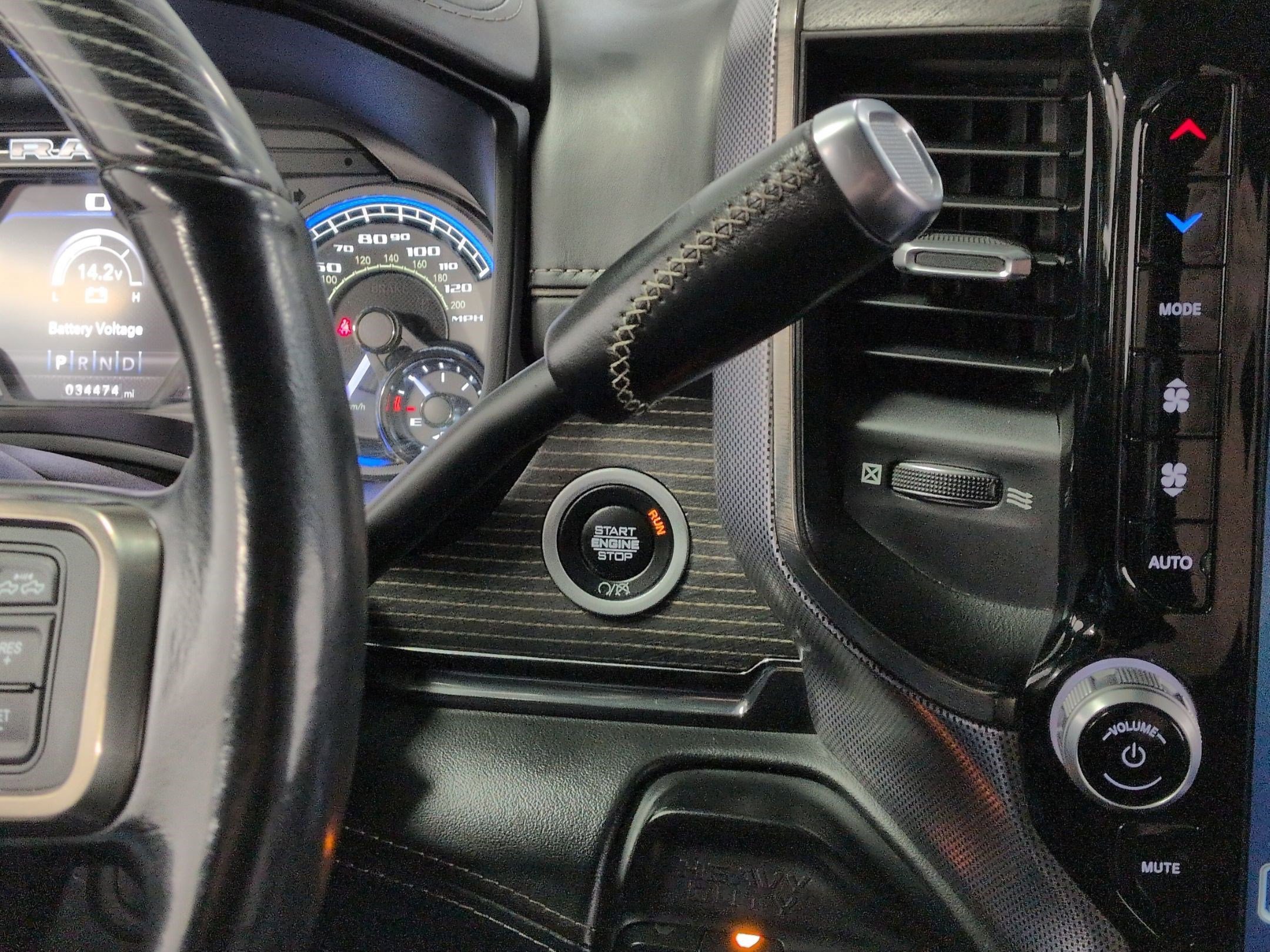 2020 RAM Ram 2500 Pickup Laramie Limited - Photo 28