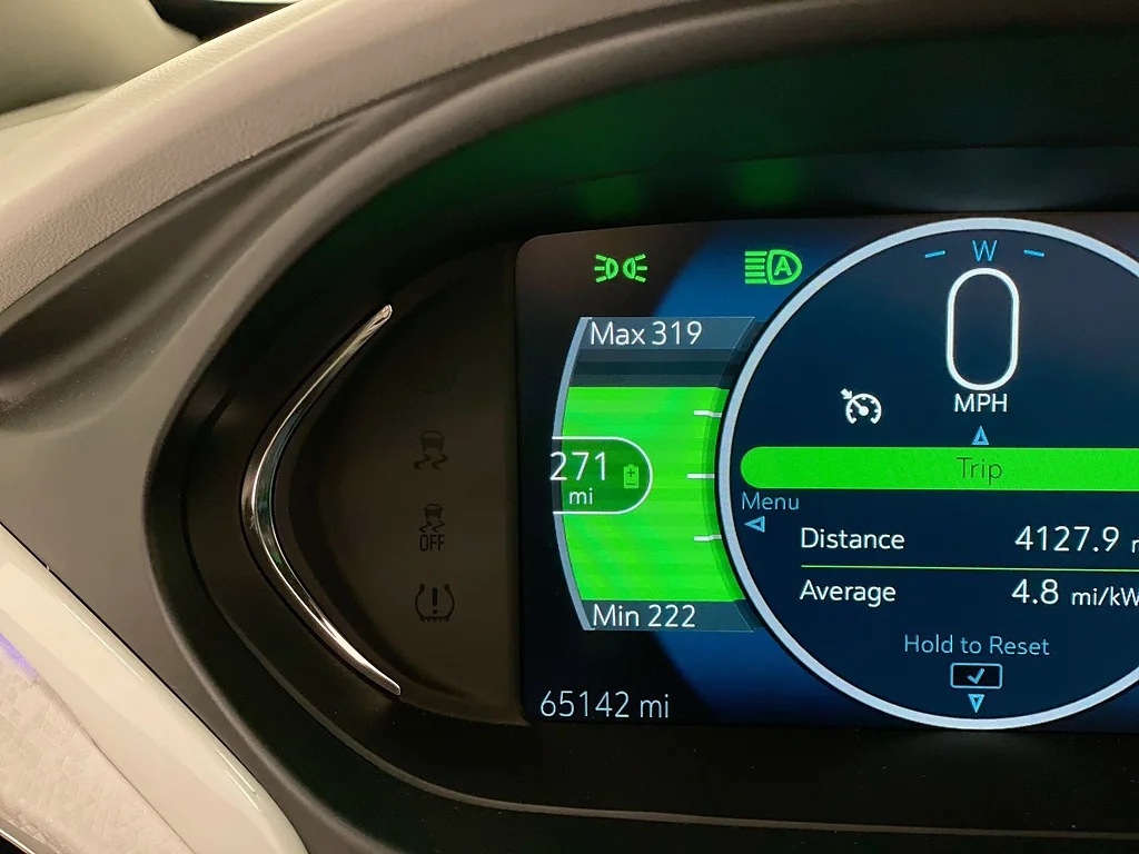 Used 2020 Kinetic Blue Metallic Chevrolet Premier image 12