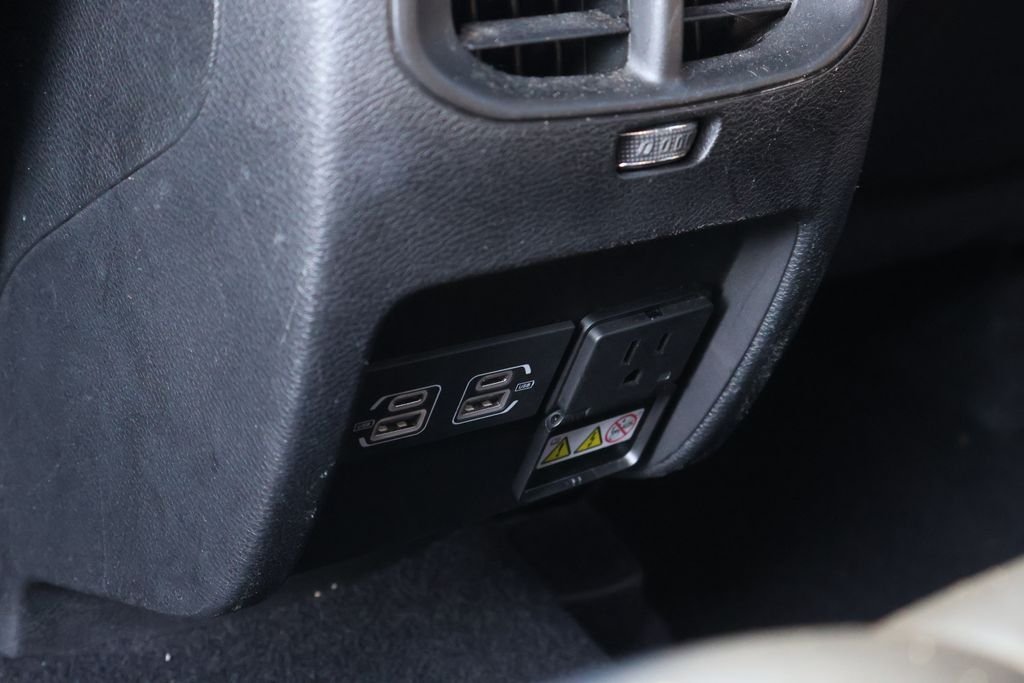 2021 Jeep Cherokee Latitude Lux - Photo 32