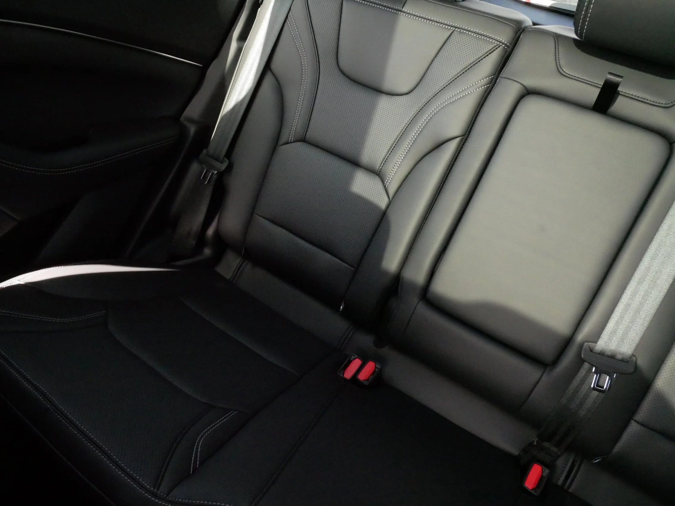 2025 Ford Mustang Mach-E Premium AWD - Photo 12