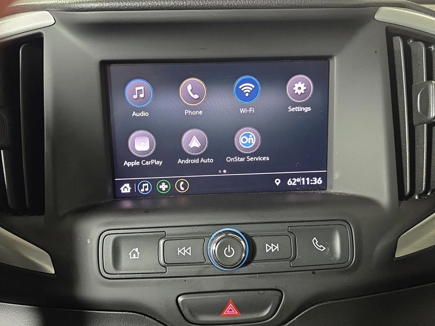 Used 2020 Quicksilver Metallic GMC SLE image 16