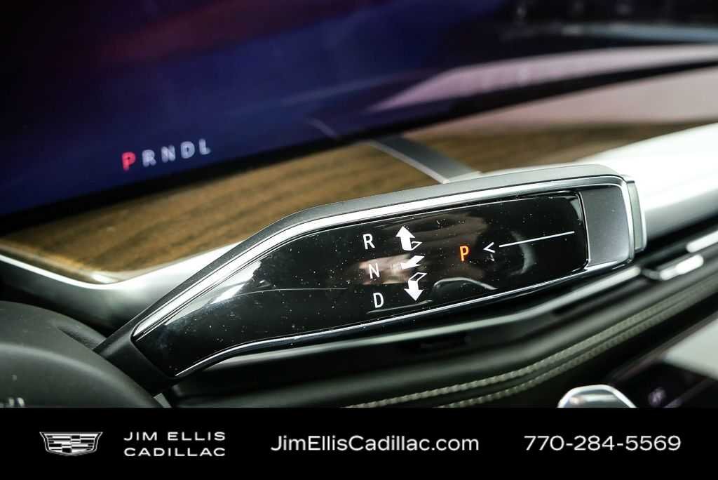 Used 2026 Vibrant White Tricoat Cadillac Platinum Sport image 17