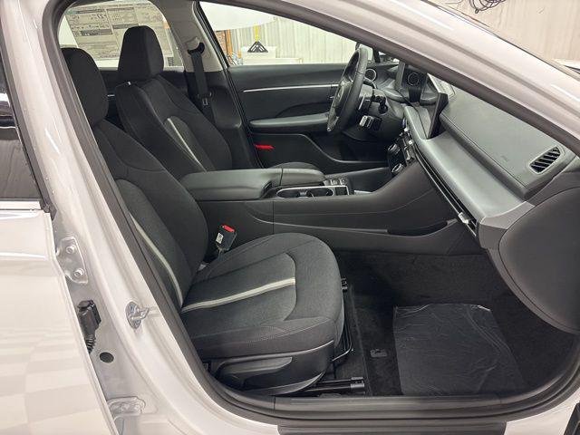 New 2026 White Hyundai SEL Sport image 26