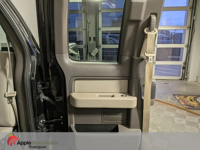 Used 2010 Black Ford XLT image 26