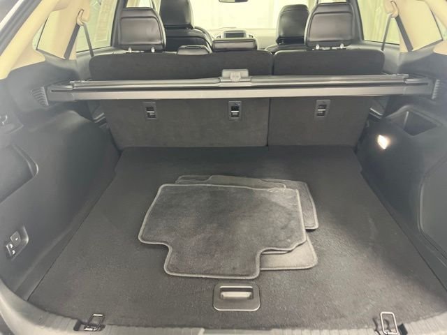 Used 2021 Silver Ford Titanium image 9