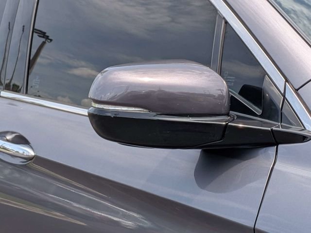 Used 2019 Modern Steel Metallic Honda Touring image 9