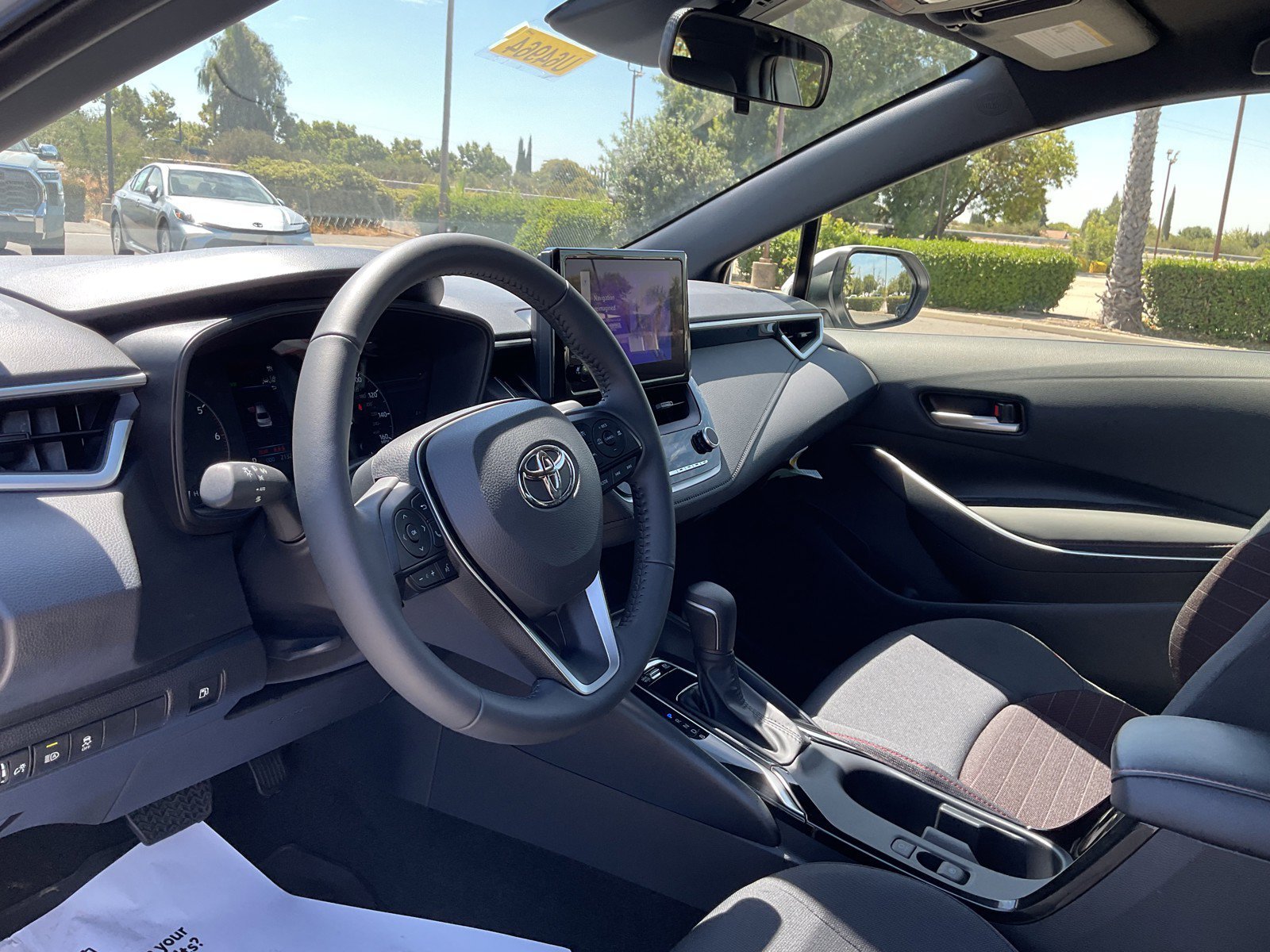 Certified Used 2025 Ice Toyota Hybrid SE image 16