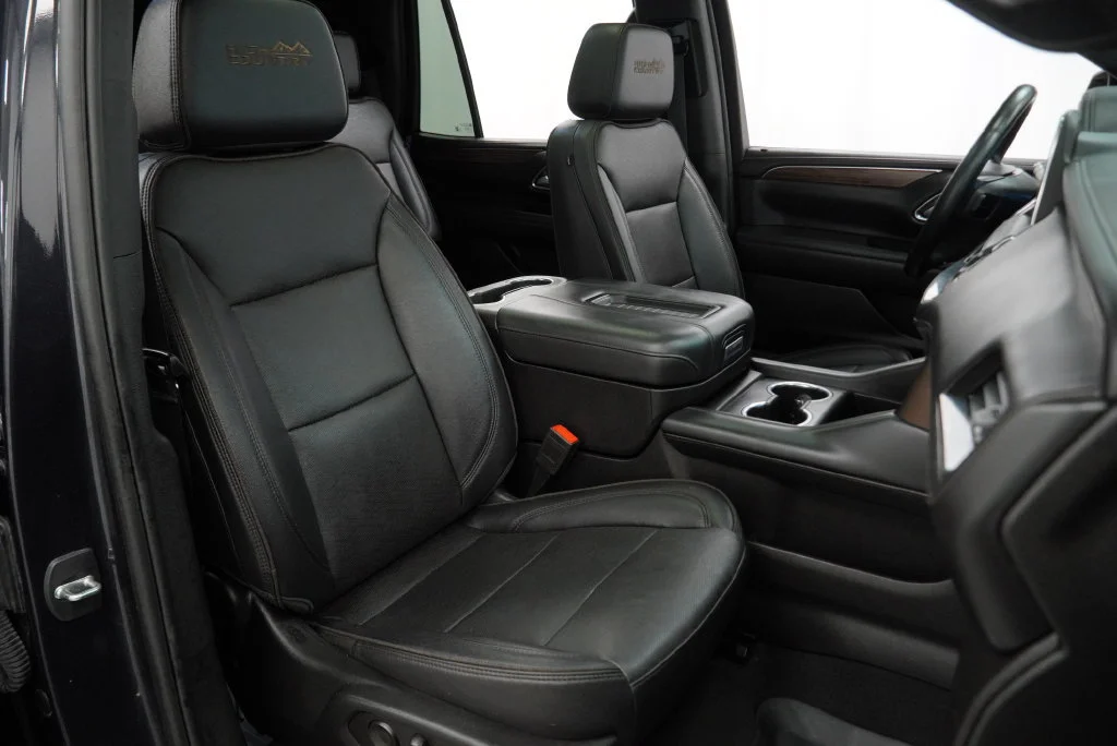 Certified Used 2023 DARK ASH METALLIC Chevrolet High Country image 43