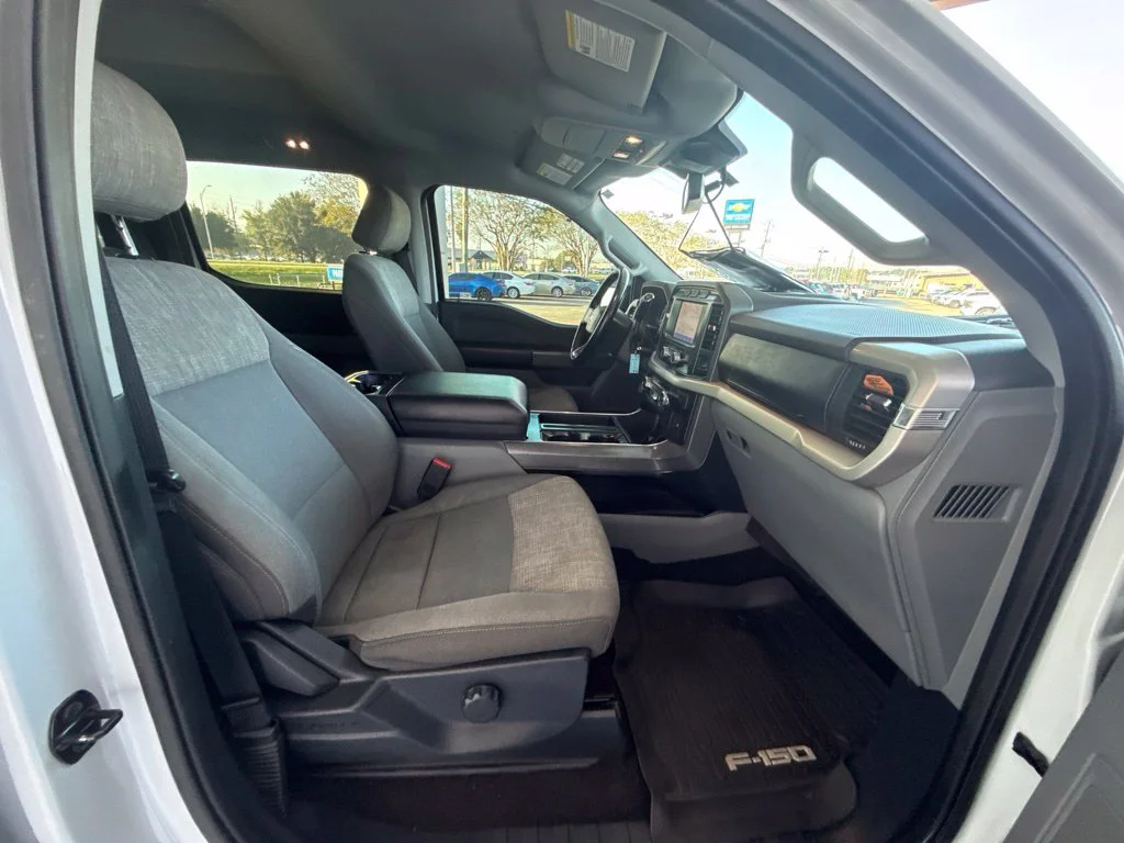Used 2021 White Metallic Ford XLT image 42