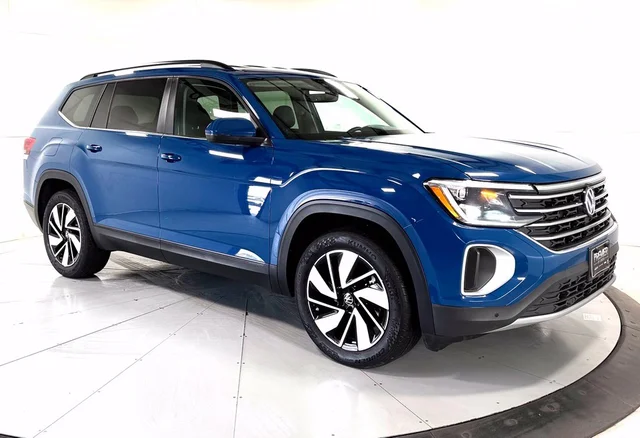 2026 Volkswagen Atlas SE w/Technology