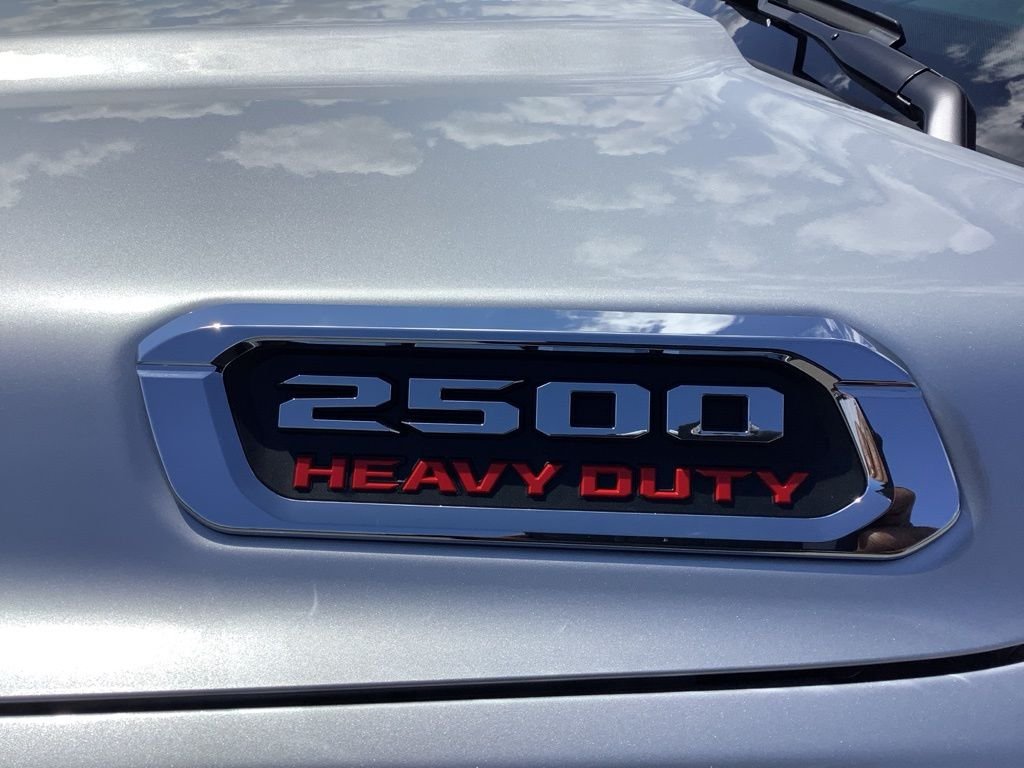 New 2026 Silver-Zynith Exterior Paint RAM Big Horn image 12