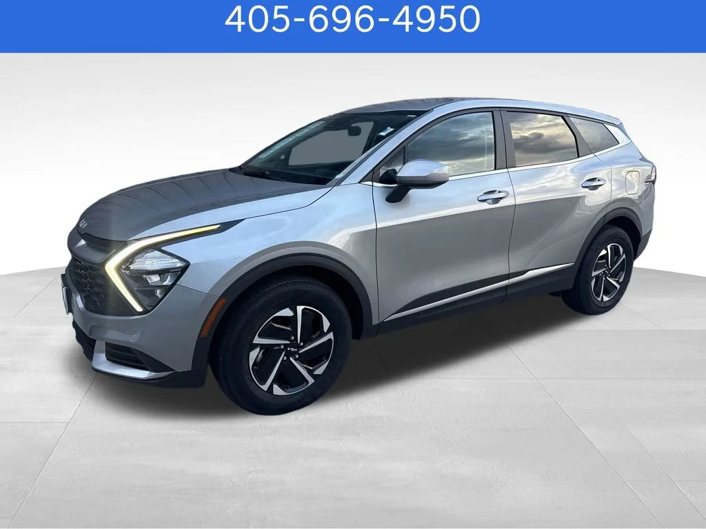 Pre-Owned 2023 Kia Sportage Hybrid LX