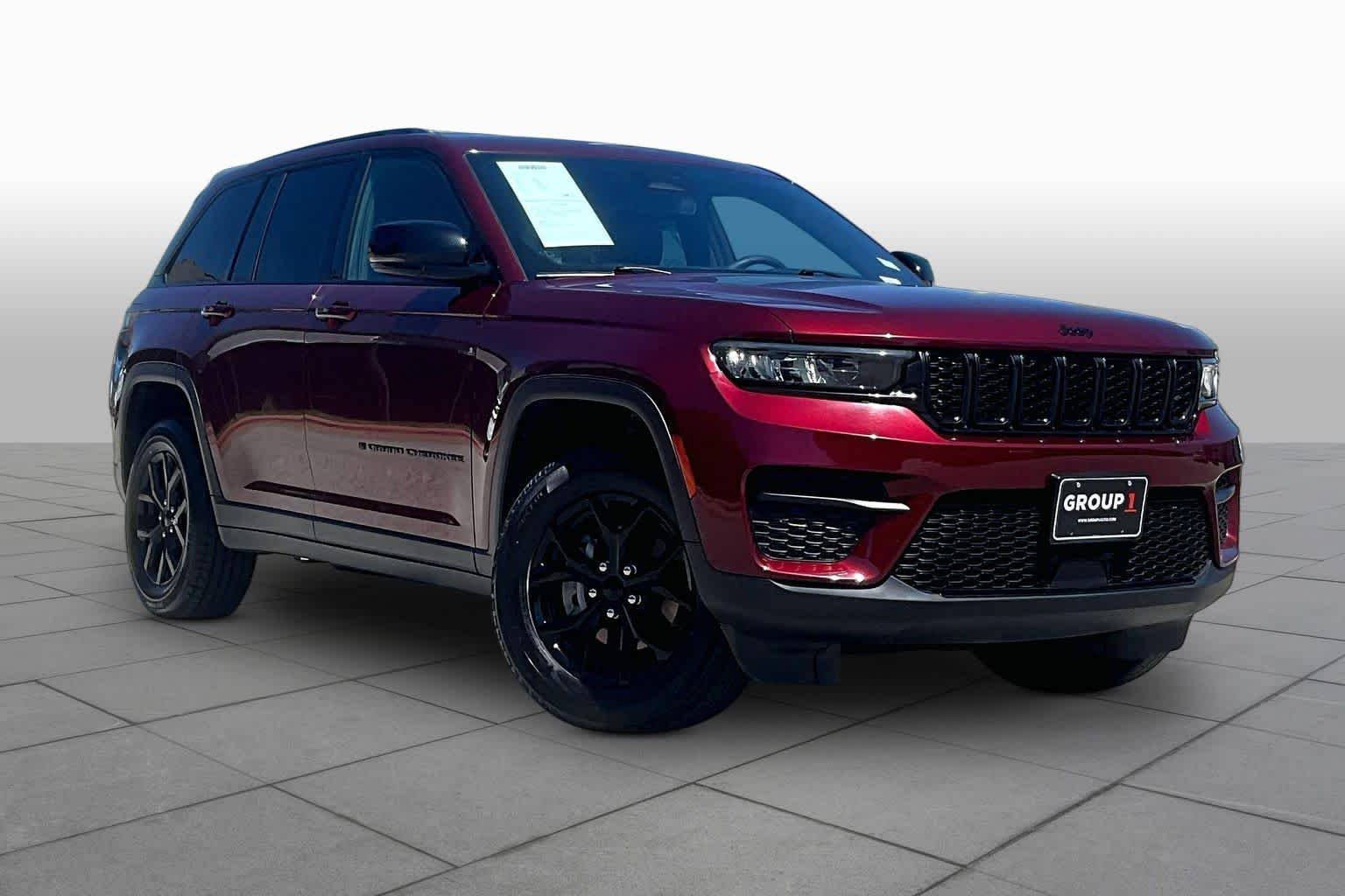 Used 2024 Velvet Red Pearlcoat Jeep Altitude image 3