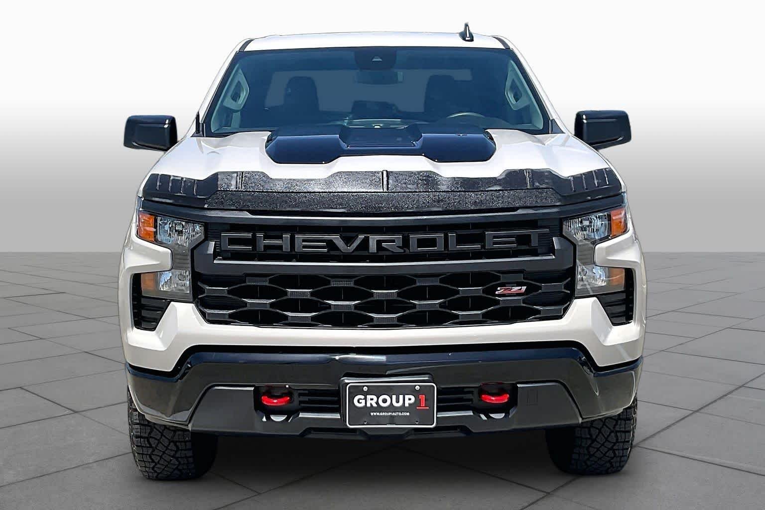 Used 2026 White Sands Chevrolet Custom Trail Boss image 4