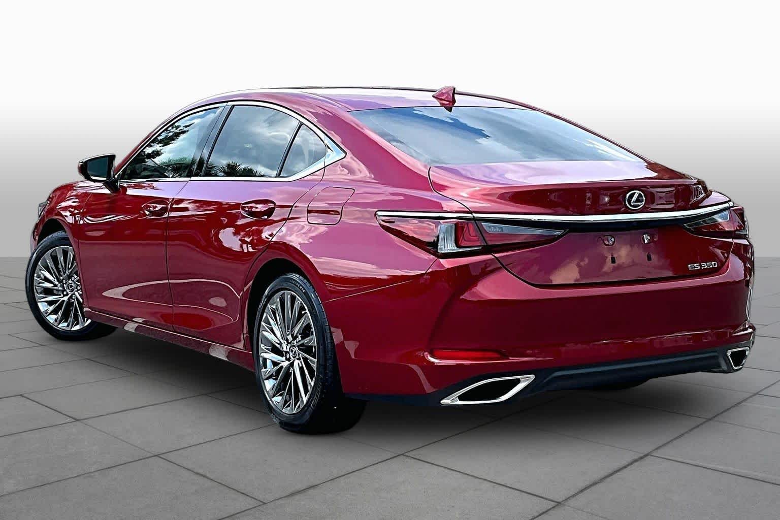 Used 2024 Matador Red Mica Lexus Ultra Luxury image 15