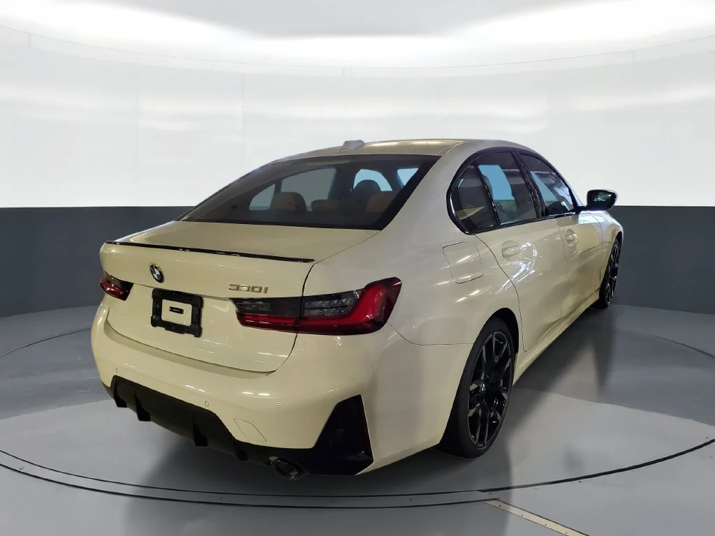 2026 BMW 3 Series 330i - Photo 3