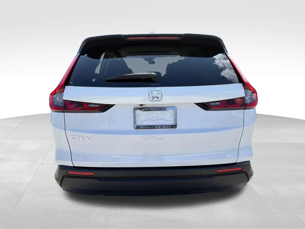 Used 2026 White Honda EX-L image 6