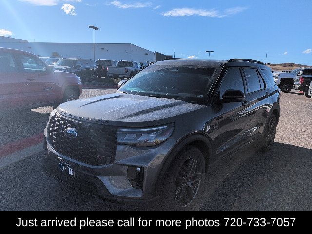 2025 Ford Explorer