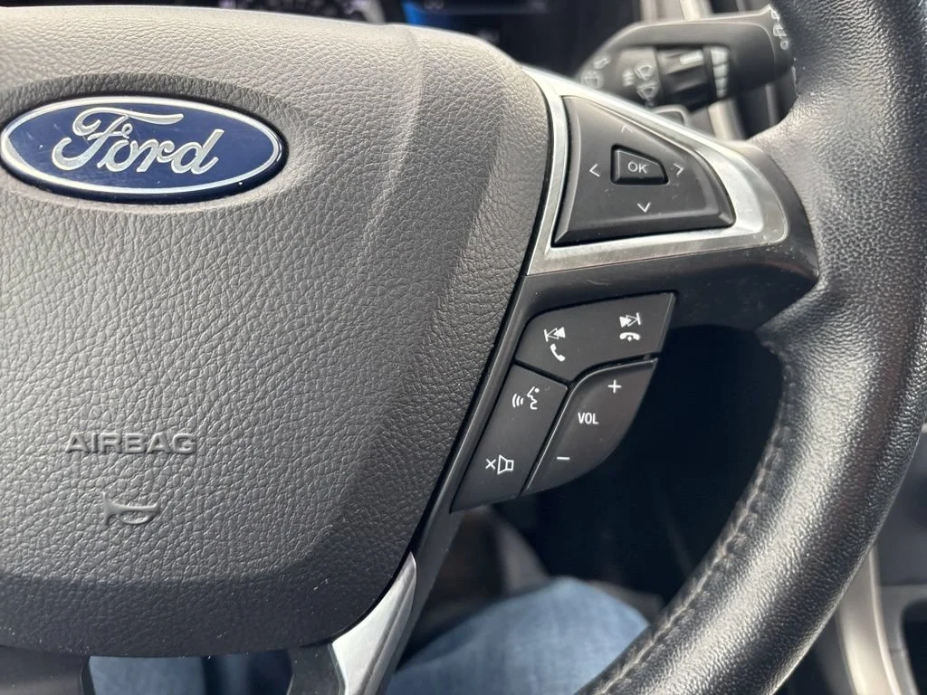 2022 Ford Edge SEL - Photo 8